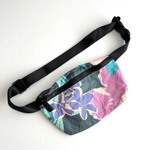 Aloha Collection Mini Hip Pack in Pau Hana